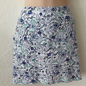 White Floral A-Line Skort with Navy & Green Paisley Print Size Small